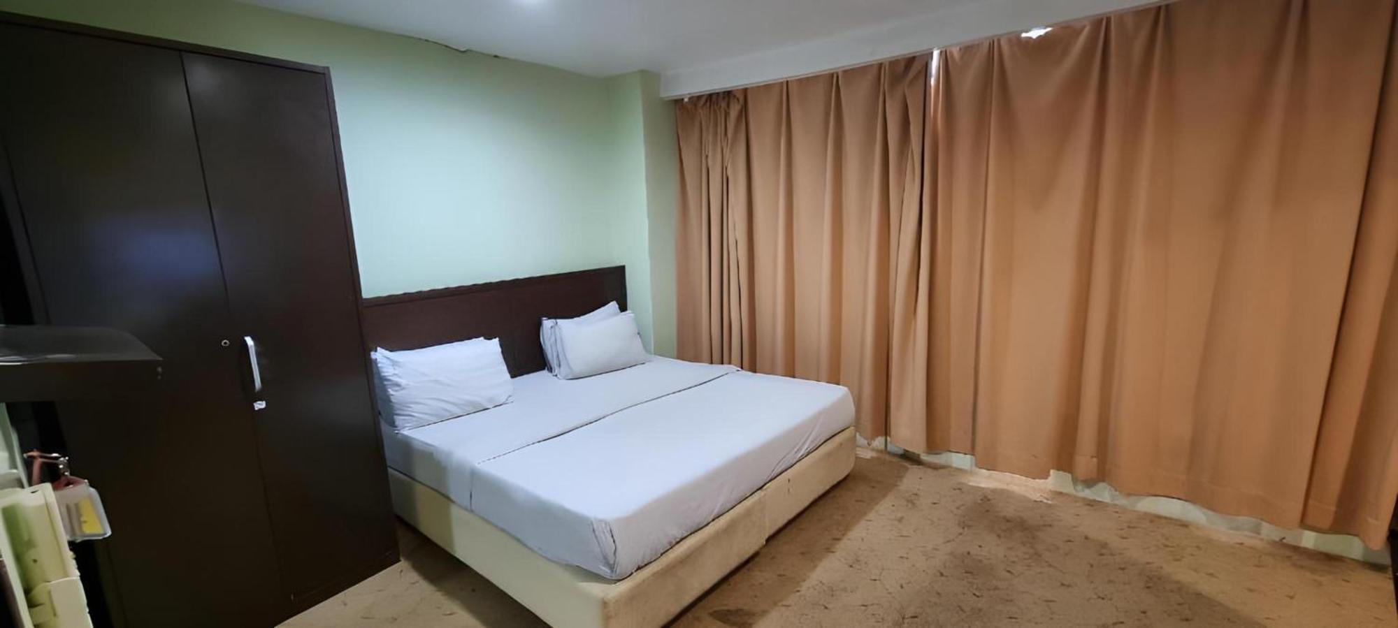 Amani Hotel Kampong Sungai Ramal Dalam Ngoại thất bức ảnh